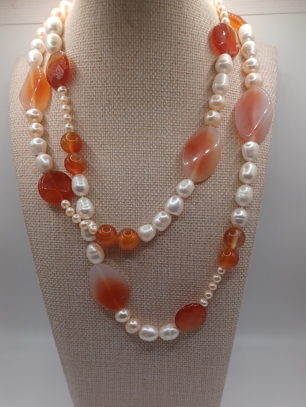 Alexander Kalifano Cultured Pearl and Carnelian Bead Necklace - Picture 6 of 6